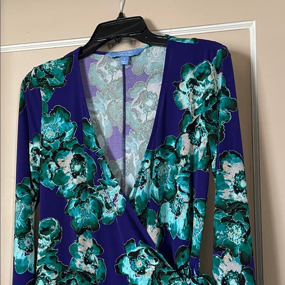 Simply Vera Vera Wang Purple and Blue Patterned Top